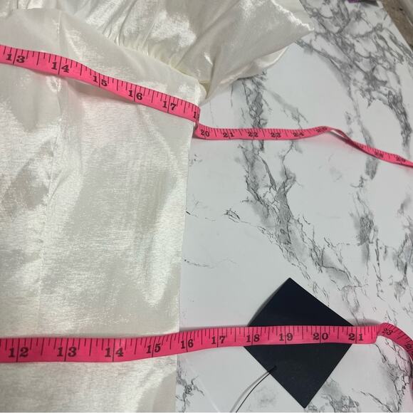 NWT Lulu's Significant Sensation White Satin Off the Shoulder Mini Dress Sz XL - Picture 7 of 9